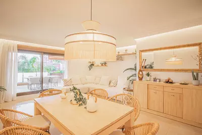 Middle Floor Apartment in Estepona