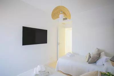 Middle Floor Apartment in Estepona
