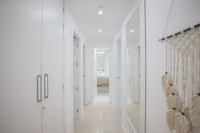 Middle Floor Apartment in Estepona