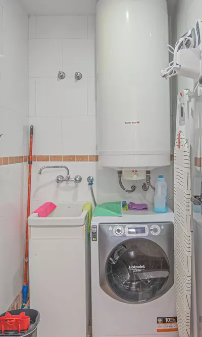 Middle Floor Apartment in Estepona