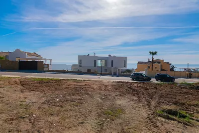 Residential Plot in Manilva