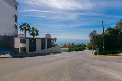 Residential Plot in Manilva