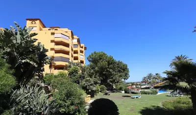 Middle Floor Apartment in Selwo