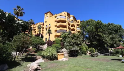 Middle Floor Apartment in Selwo
