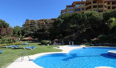 Middle Floor Apartment in Selwo