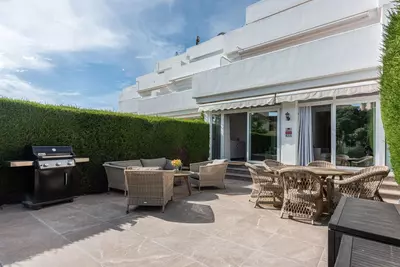 Ground Floor Apartment in El Paraiso
