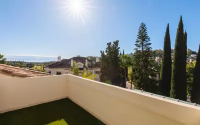Penthouse Duplex in Nueva Andalucía