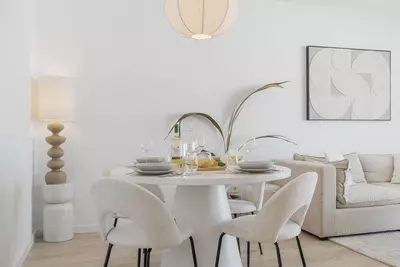 Middle Floor Apartment in Estepona