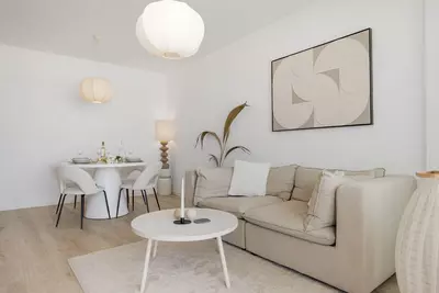 Middle Floor Apartment in Estepona