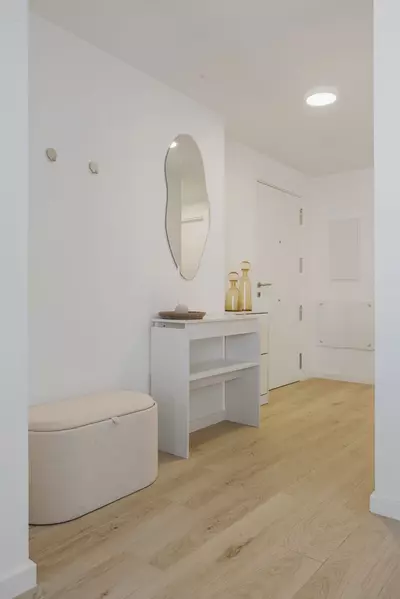 Middle Floor Apartment in Estepona