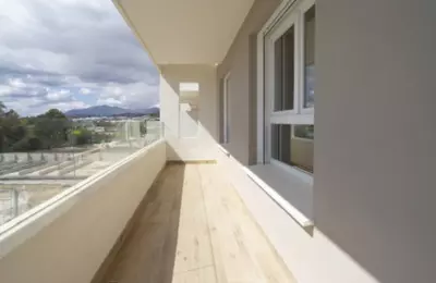 Middle Floor Apartment in Nueva Andalucía