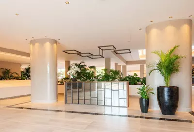 Middle Floor Apartment in Nueva Andalucía