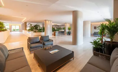 Middle Floor Apartment in Nueva Andalucía