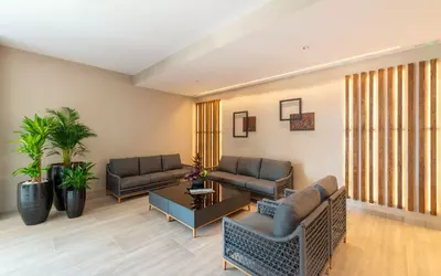 Middle Floor Apartment in Nueva Andalucía