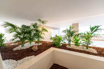 Middle Floor Apartment in Nueva Andalucía