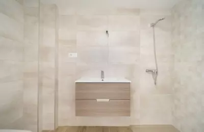 Middle Floor Apartment in Nueva Andalucía