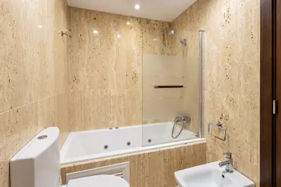 Middle Floor Apartment in Puerto Banús