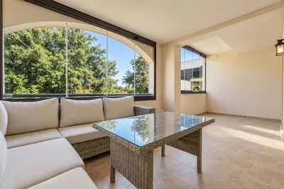 Middle Floor Apartment in Puerto Banús
