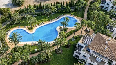 Middle Floor Apartment in Puerto Banús