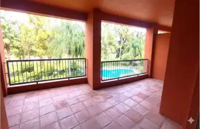 Middle Floor Apartment in Benahavís