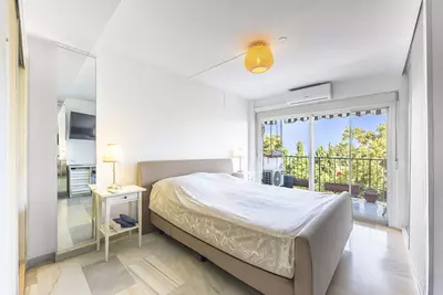 Middle Floor Apartment in Marbella