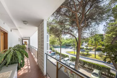 Middle Floor Apartment in Marbella