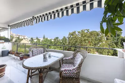 Middle Floor Apartment in Marbella