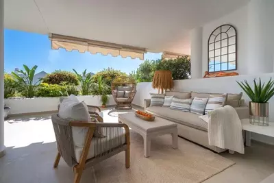 Ground Floor Apartment in Nueva Andalucía