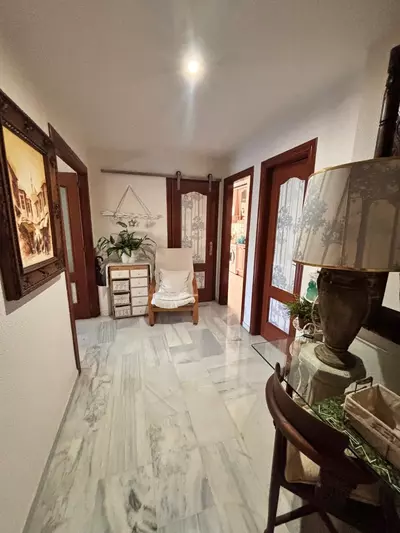 Middle Floor Apartment in Marbella