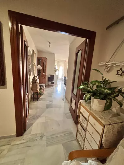 Middle Floor Apartment in Marbella