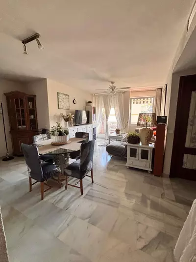 Middle Floor Apartment in Marbella