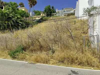 Residential Plot in Nueva Andalucía