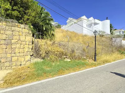Residential Plot in Nueva Andalucía