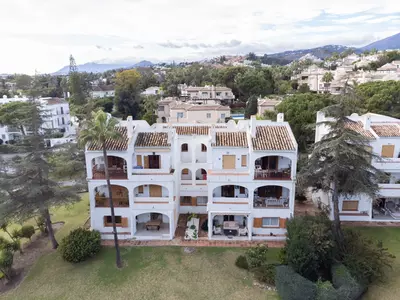 Ground Floor Apartment in Nueva Andalucía