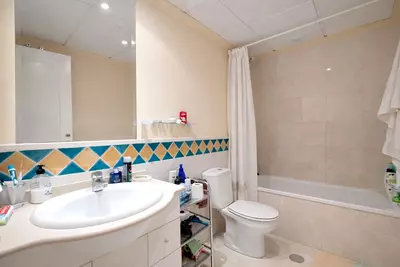 Middle Floor Apartment in Marbella
