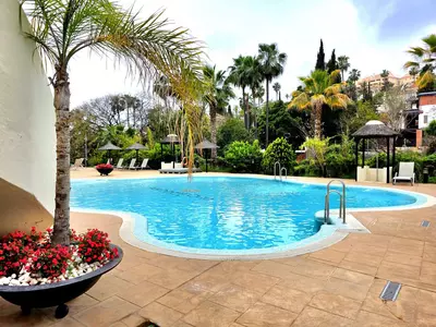 Middle Floor Apartment in Nueva Andalucía