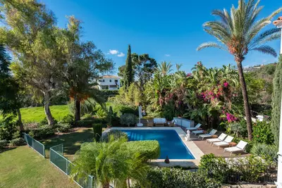Detached Villa in Nueva Andalucía