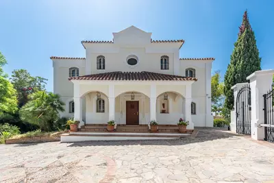 Detached Villa in Nueva Andalucía