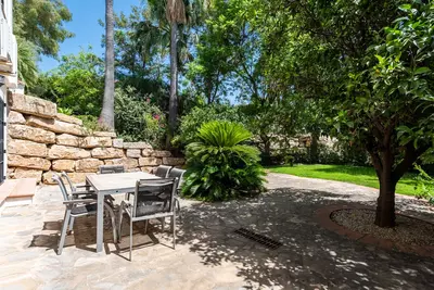 Detached Villa in Nueva Andalucía