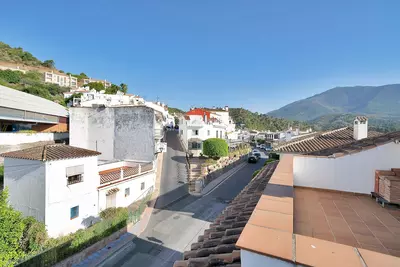 Top Floor Apartment in Benahavís