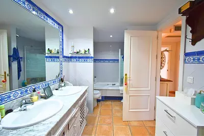 Semi-Detached House in Guadalmina Alta