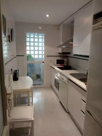 Middle Floor Apartment in Marbella