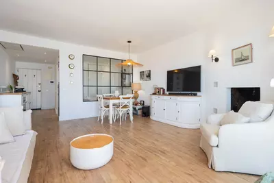 Middle Floor Apartment in Puerto Banús