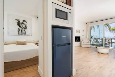 Middle Floor Apartment in Puerto Banús