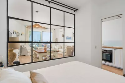 Middle Floor Apartment in Puerto Banús