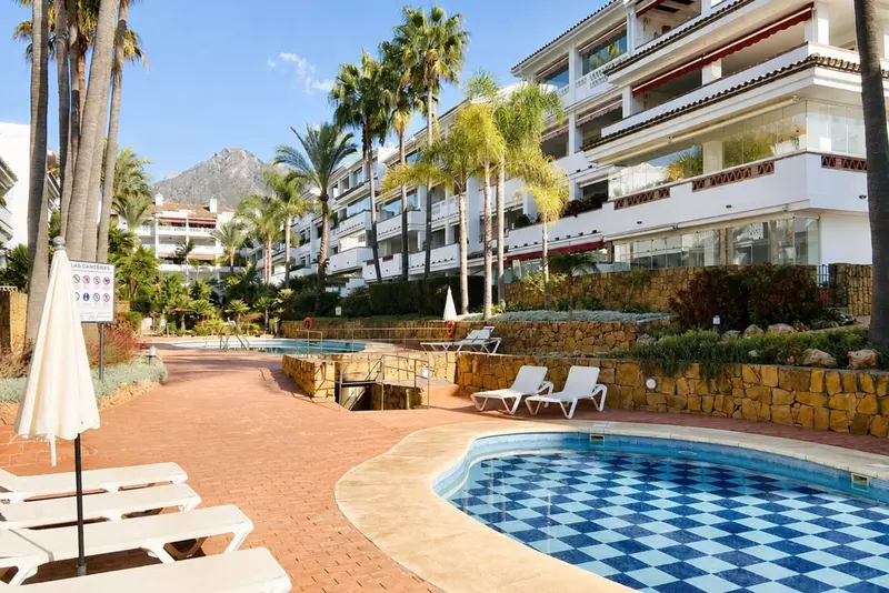 Middle Floor Apartment in Marbella