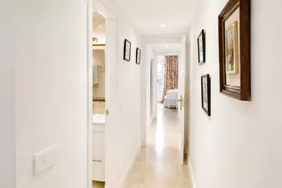 Middle Floor Apartment in Marbella