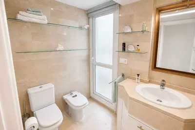Middle Floor Apartment in Marbella