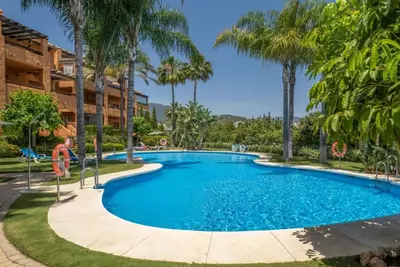 Middle Floor Apartment in Atalaya