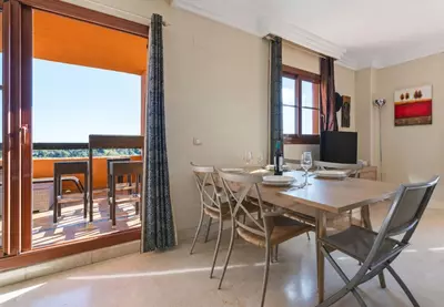 Middle Floor Apartment in Atalaya